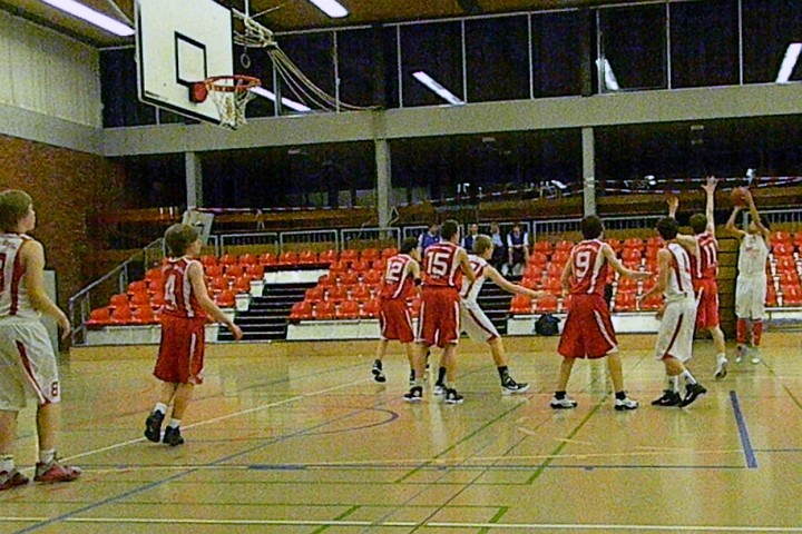 Foto &copy;Jessye VanDuine, 2011