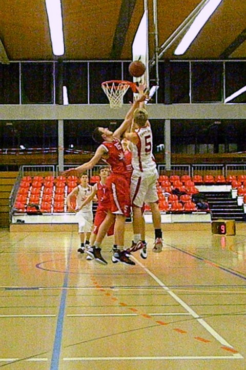 Foto &copy;Jessye VanDuine, 2011