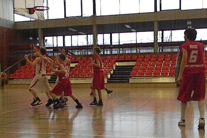 Foto &copy;Jessye VanDuine, 2011