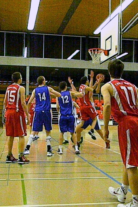 Foto &copy;Jessye VanDuine, 2011