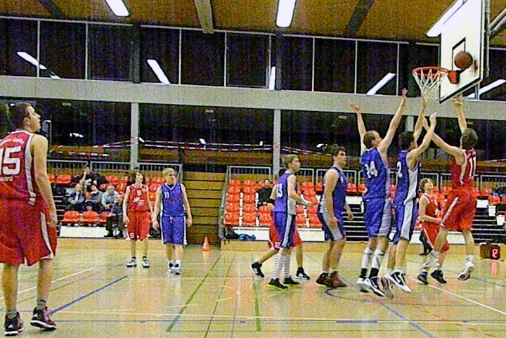 Foto &copy;Jessye VanDuine, 2011